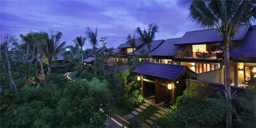 宾馆前台装修怎么装修好看（宾馆前台装修图）