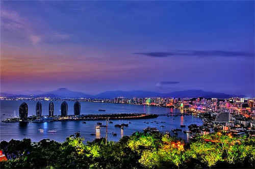 丹霞谷景区美食（丹霞旅游景点）